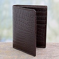 Mens slim leather wallet, Efficient in Brown Crocodile