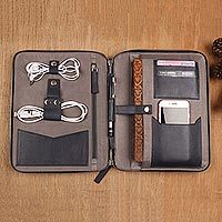 Leather travel folio, Ultimate Organization