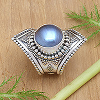 Cultured pearl cocktail ring, Faithful