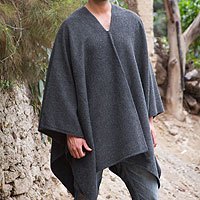 Mens alpaca blend poncho, Inca Explorer in Gray