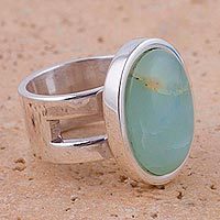 Opal single stone ring, Powerful Sweetness