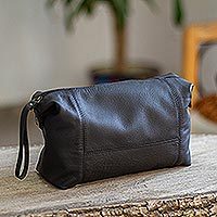 Leather toiletry case, Open Road in Black