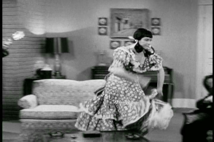 I Love Lucy (1x01- The Girls Want To Go To A Nightclub) - Lucille Ball ...