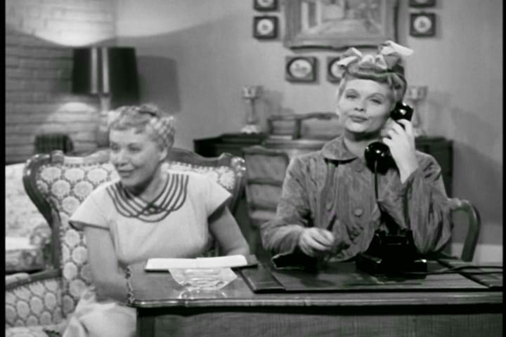 I Love Lucy (1x01- The Girls Want To Go To a Nightclub) - Lucille Ball ...