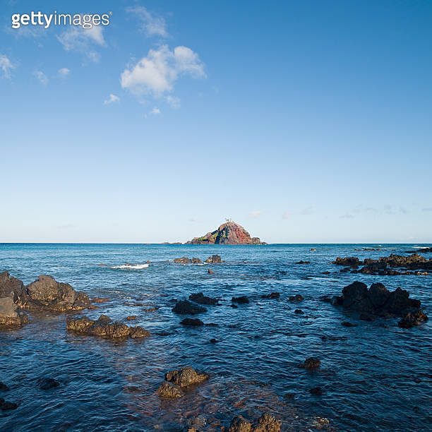 Koki Beach Park Waterfront Maui Island 이미지 (186814438) - 게티이미지뱅크