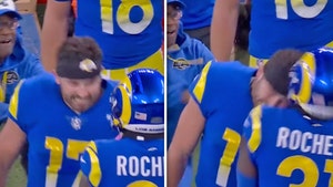 Baker Mayfield Headbutts Robert Rochell