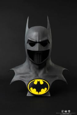 BATMAN -  1989 COWL REPLICA - SCALE 1/1