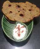 Multigrain Atta Brinjal & Curd Thalipith