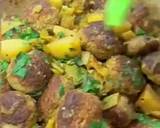 A picture of step 7 of Chicken meatballs, potatoes and lemon.