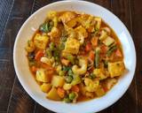 A picture of step 5 of Tofu Korma with Mixed Vegetables.