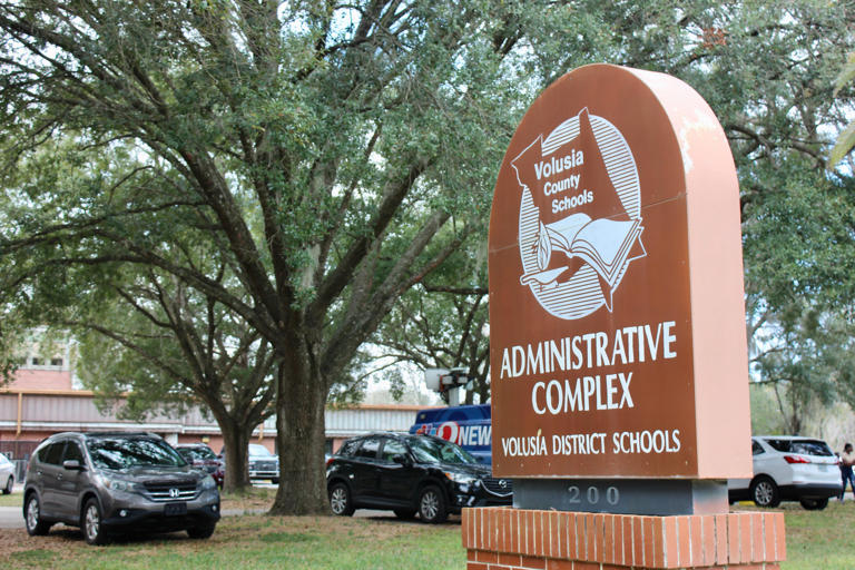 Volusia County Schools one step closer to conducting random searches on ...