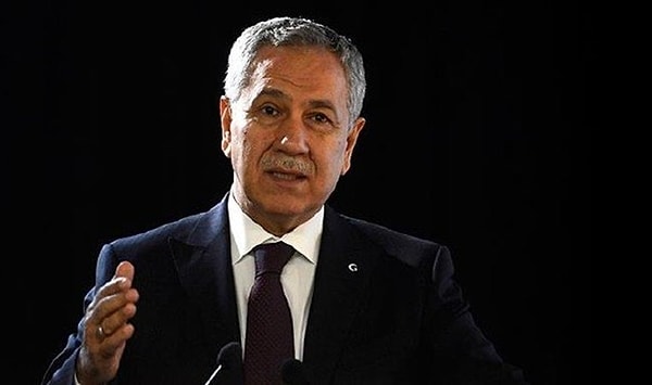 Arınç, "Belediyenin yetki alanı içinde mi? Hayır... Burası turizm yatırımları alanında... O zaman sorumlu kim? Turizm Bakanlığı" açıklaması yaptı.