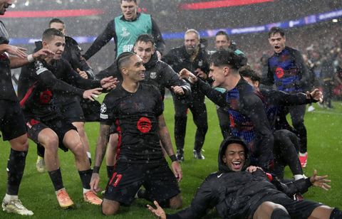 But gag, remontada et gardiens en bois, le match de fou du Barça