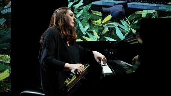 Simone Dinnerstein performs Ives through the lens of her father's art