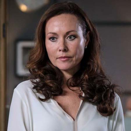 Amanda Mealing