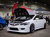 Supercharged White Civic Si Sedan at Wekfest Chicago