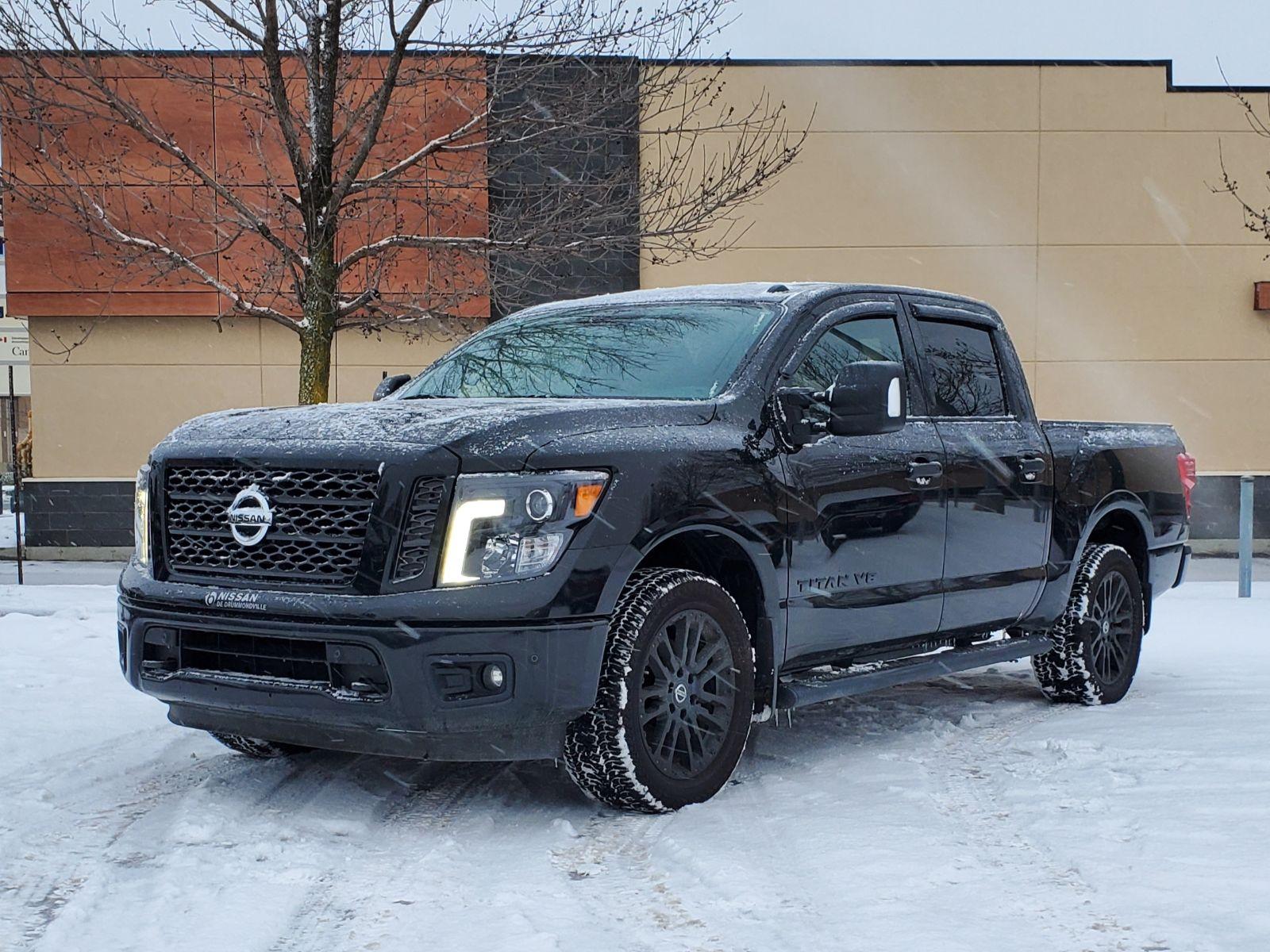  Nissan Titan SV