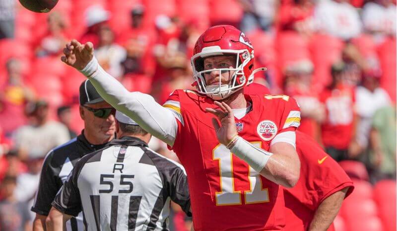 Chiefs vs Broncos Predictions and Picks for NFL Week 18