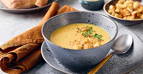 soupe de courgettes et endives au curry