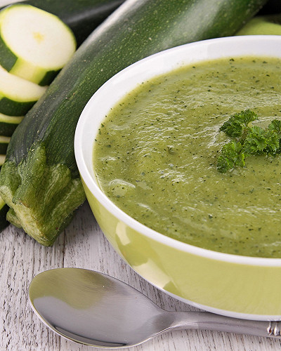 Soupe de courgettes allégée à la moutarde