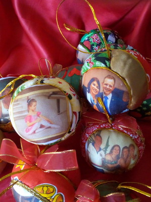 5 bolas de natal com fotos personalizadas