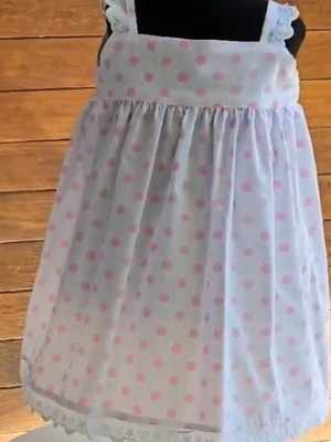 Vestido poá branco e rosa