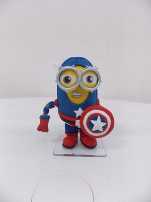 Minion capitão américa grande