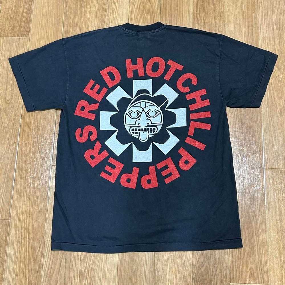 Vintage red hot chili peppers t-shirts band. - image 2