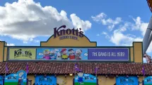 Knotts Berry Farm vs SeaWorld San Diego