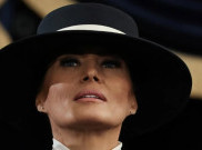  Pakaian Melania Trump saat Pelantikan Jadi Sorotan, Dikatai Mirip 'Janda Mafia'