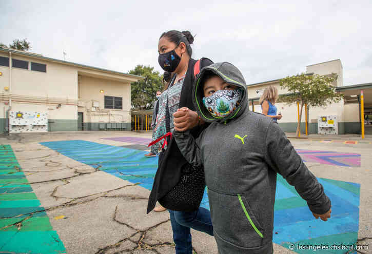 Free College Savings Program Expanded To All Of LAUSD’s First-Grade Students