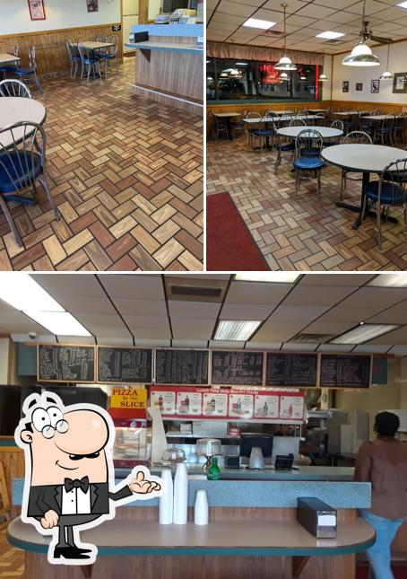 The interior of Boulevard Pizza