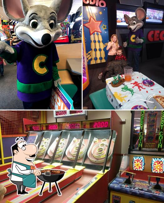 Here's a photo of Chuck E. Cheese