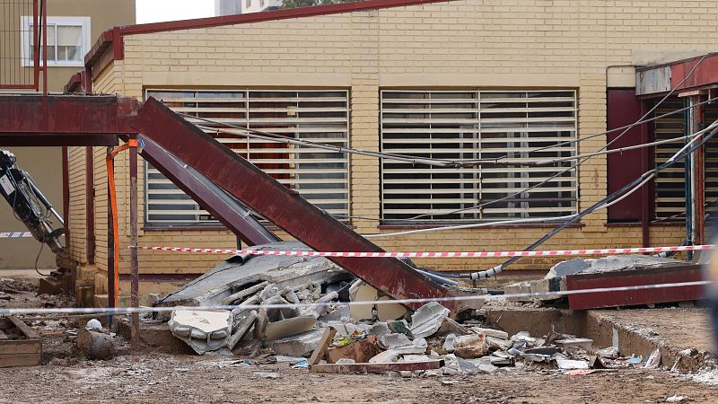 Dos detenidos por homicidio imprudente grave por la muerte de un trabajador en un colegio de Massanassa tras la dana