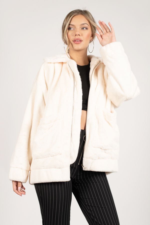 Foxy Faux Fur Jacket - Ivory