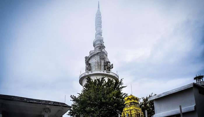 One of the best places to visit in Kandy is the Ambuluwawa Tower.