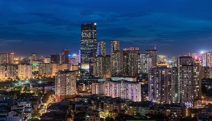 Shopping malls in Hanoi