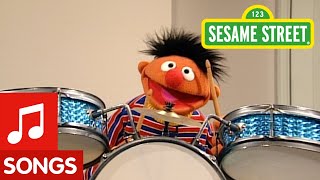 Sesame Street: Ernie Sings "I Love My Room"