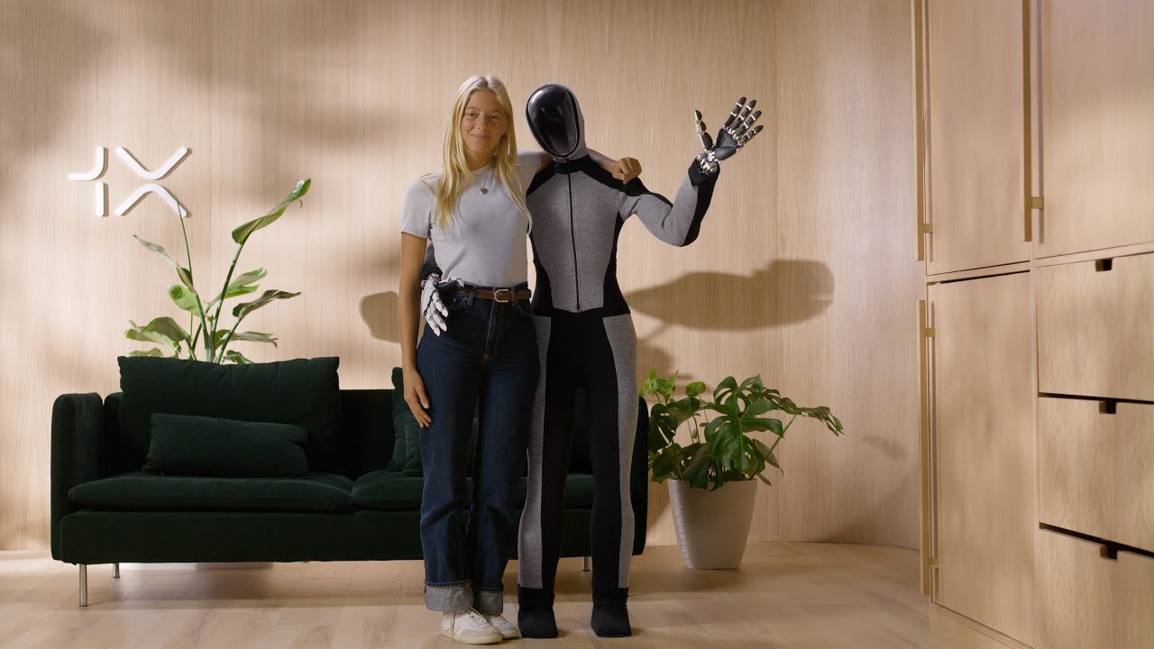 This robot might be ready to give you a hug in your home and nobody is ...