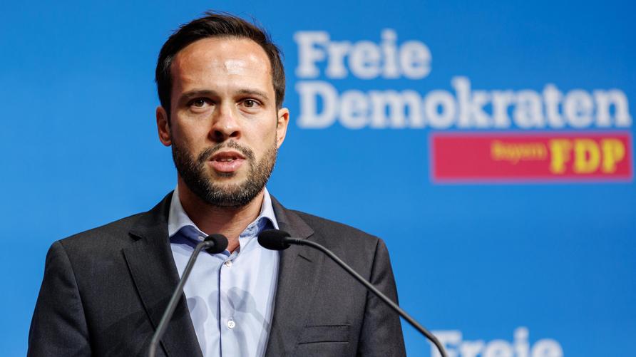 Reaktionen zur Landtagswahl in Brandenburg: Der bayerische FDP-Landeschef Martin Hagen