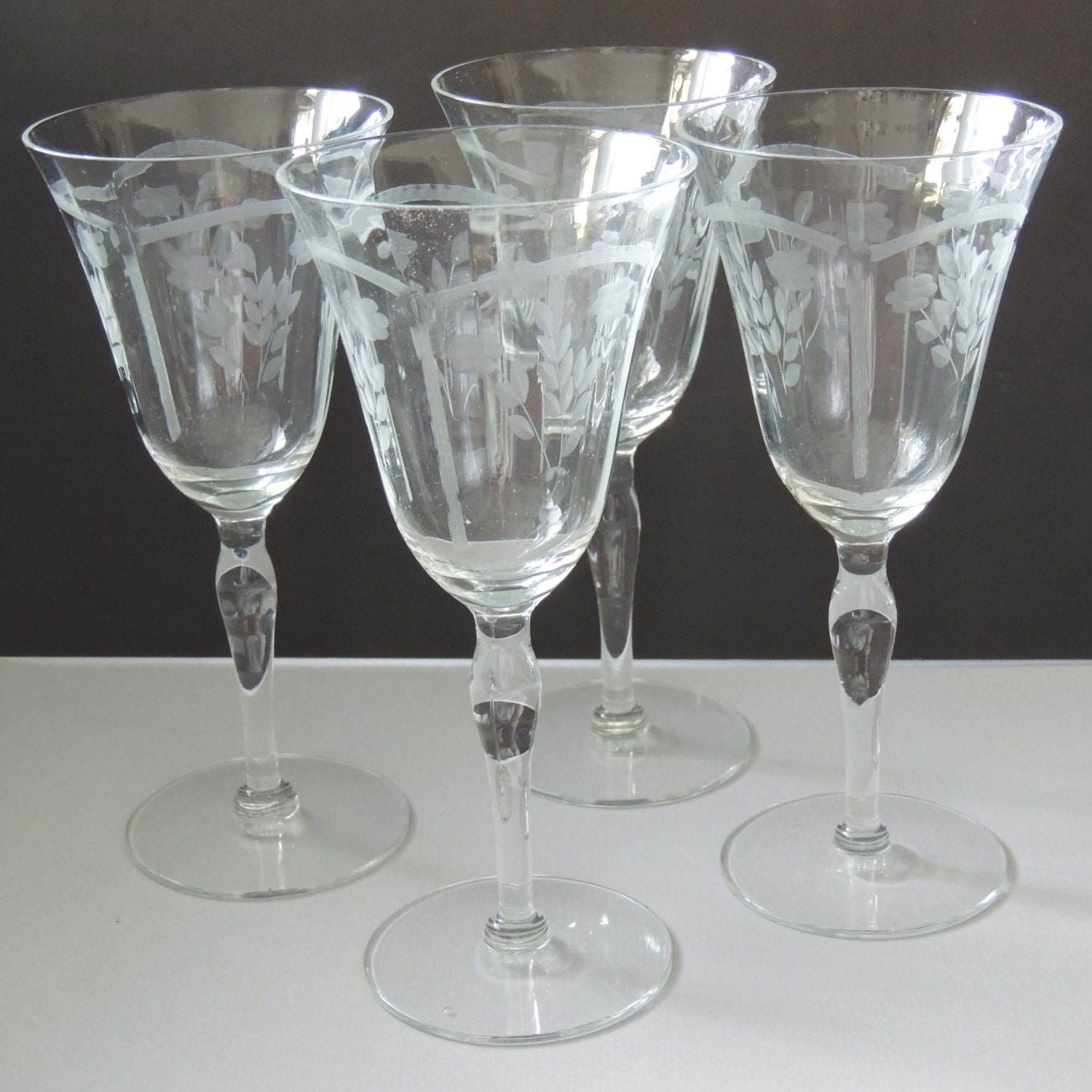 Floral Etched Goblets / Vintage Floral Goblets / 4 Floral