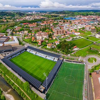 Torrelavega, la industria y el paisaje bailan