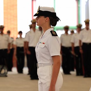 La princesa Leonor, una guardiamarina más dentro de Elcano