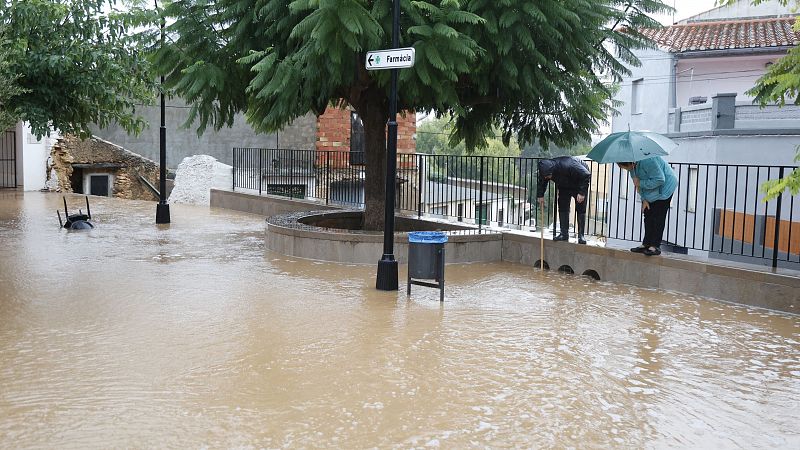 La DANA impacta sobre Castell�n, donde las autoridades elevan el aviso a rojo