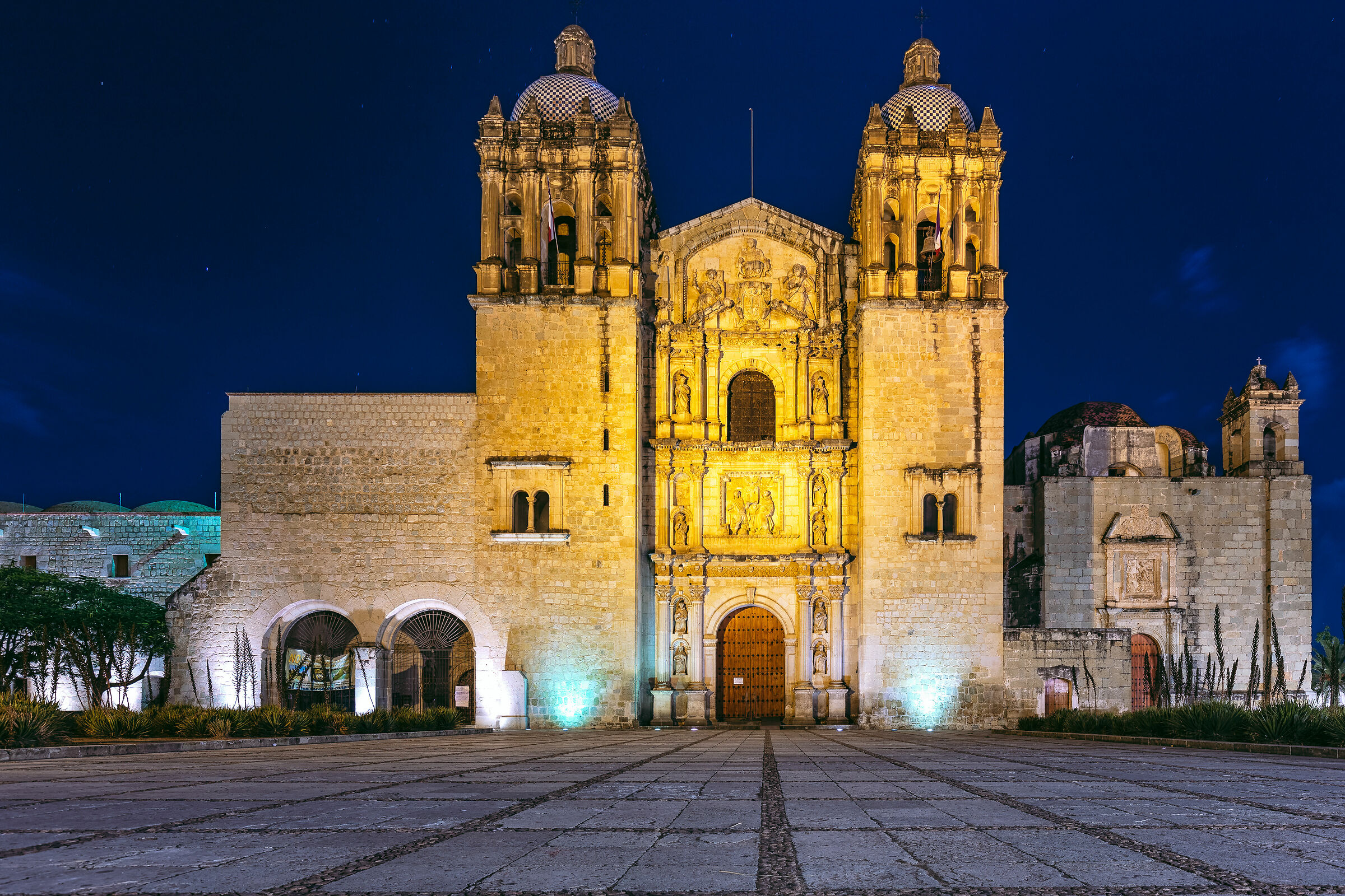 Iglesia de Santo Domingo | JuzaPhoto