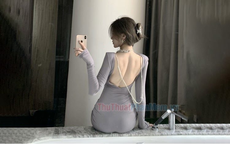 Ảnh vòng eo thon của bạn sẽ trở nên tuyệt đẹp và nổi bật hơn khi sử dụng Body Editor. Chỉ cần một vài thao tác đơn giản, bạn sẽ sở hữu những hình ảnh ấn tượng và thu hút sự chú ý của mọi người.