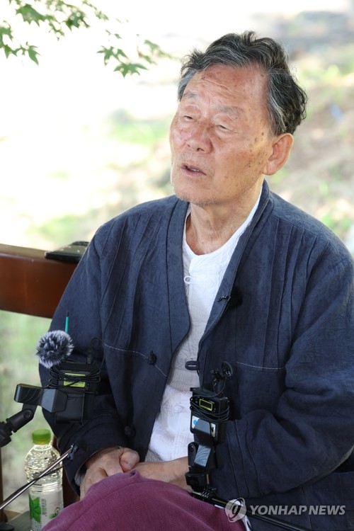 Nobel laureate Han Kang's father