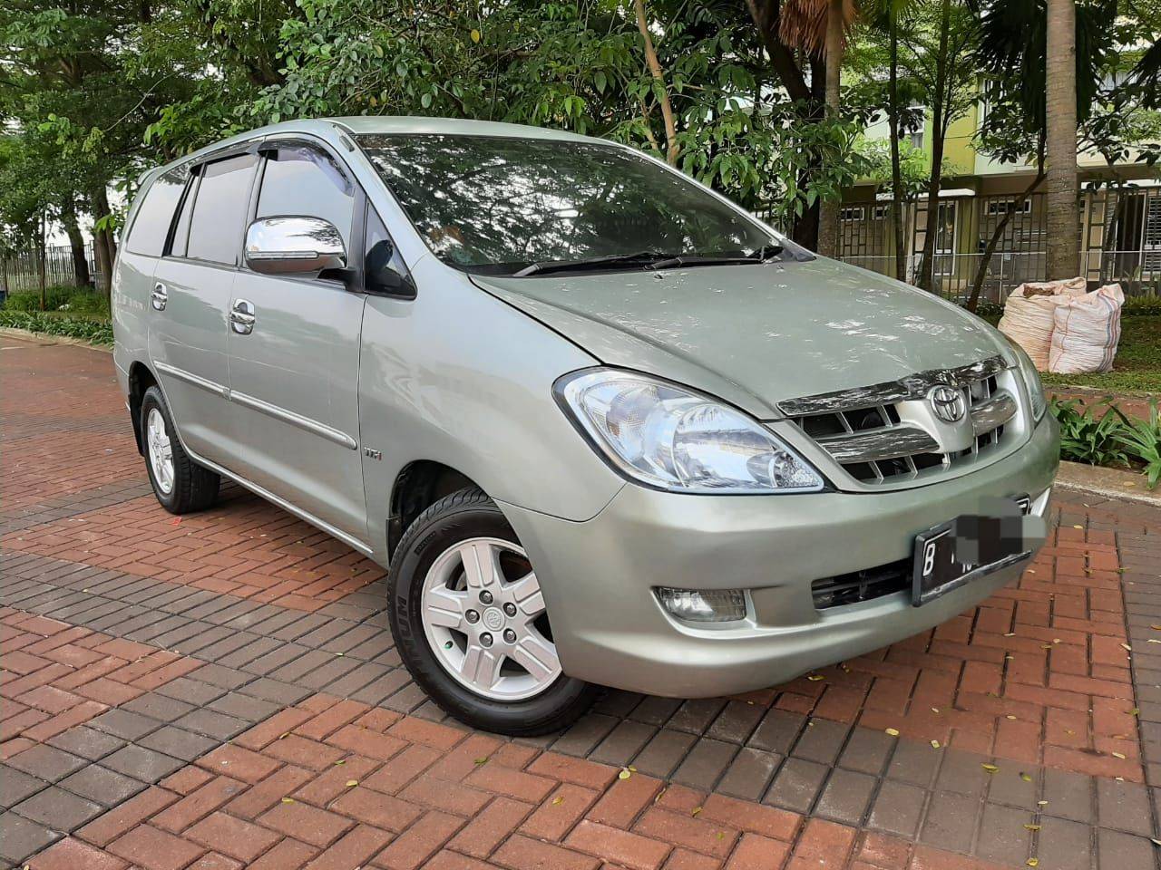 Mobil Bekas Kijang Innova Harga Kredit Murah Di Tangerang Februari 2022