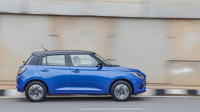 Maruti Suzuki Swift Right Side View