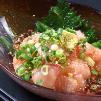 【刺し盛り・郷土料理】拘りの素材でお客様をおもてなし